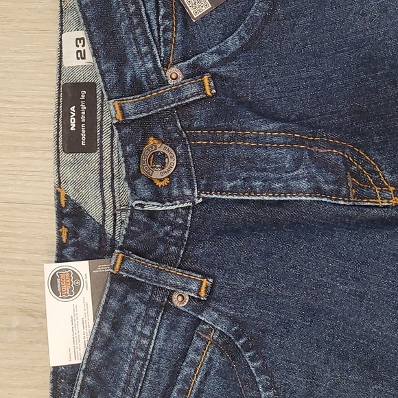 Volcom modern straight leg Nova jeans size 23 - Picture 3 of 6